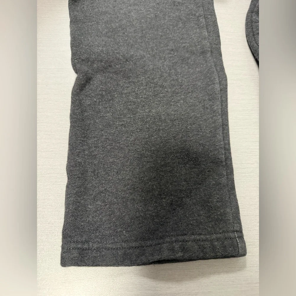Puma Grey Fleece Lined Sweatpants Women’s Large Logo Lounge Joggers - Picture 4 of 8